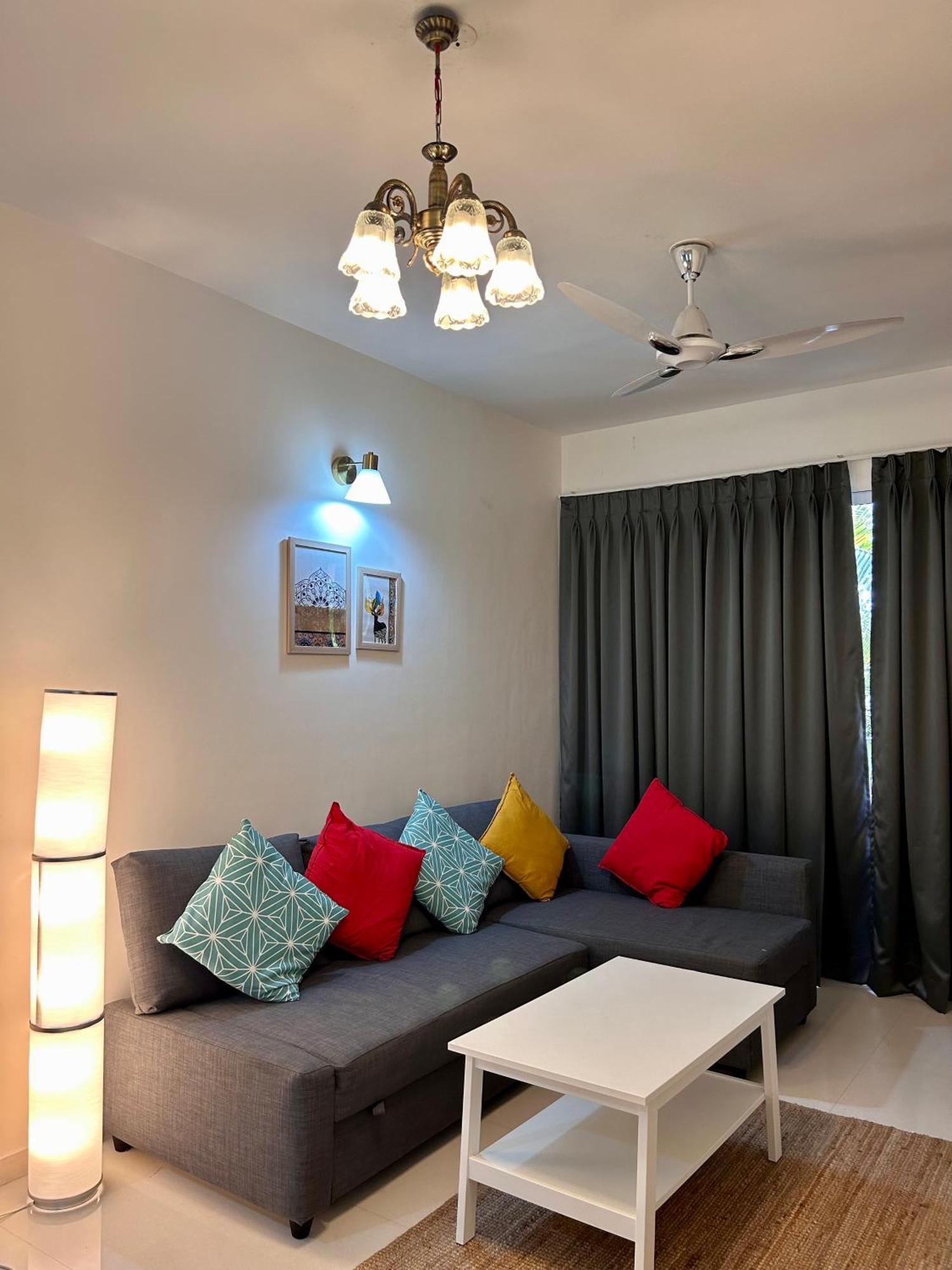 Pool And Garden View Good Stay Premium 2 Bhk Flat 104 Dabolim Exterior foto